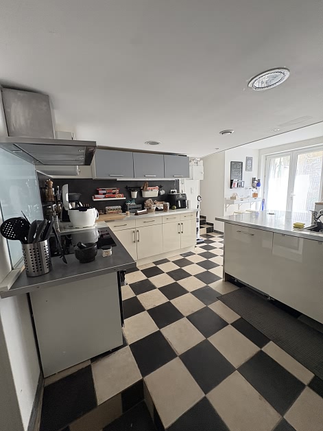 5 bed stone house for sale near Suaux