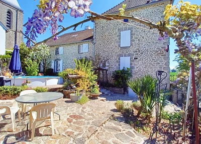 4 bed stone house for sale near Naillat