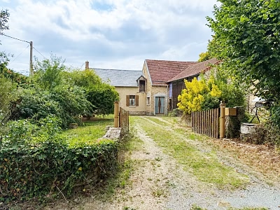 3 bed stone house for sale near Glénic