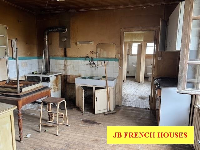 3 bed stone house for sale near Affieux