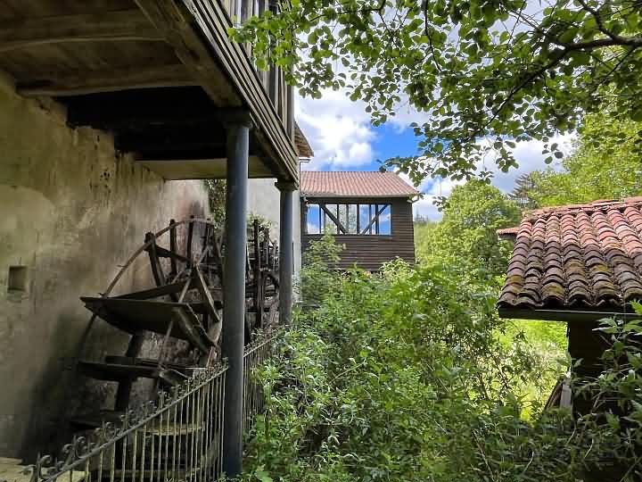 Watermill to renovate near Farebout