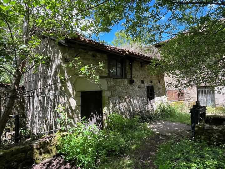 Watermill to renovate near Farebout