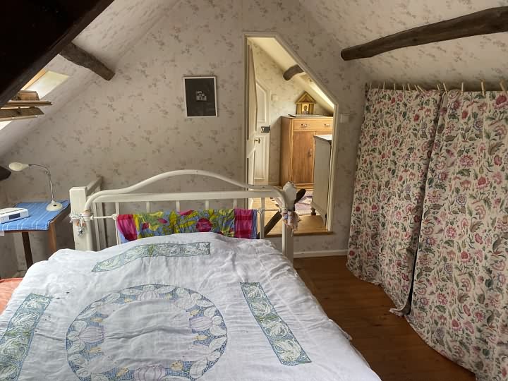 6 bed stone house for sale near Néhou