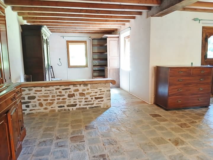 2 bed stone house for sale near Néhou