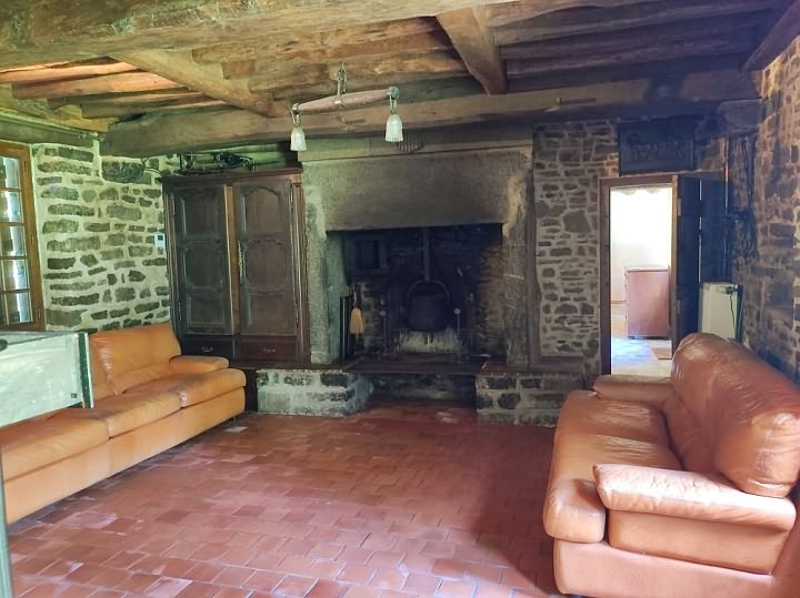 2 bed stone house for sale near Néhou