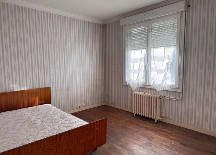 4 bed stone house for sale near Kergloff