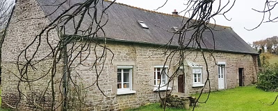 3 bed stone cottage for sale near Kerurien