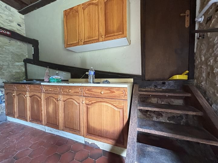 52 bed stone house for sale near Aubas