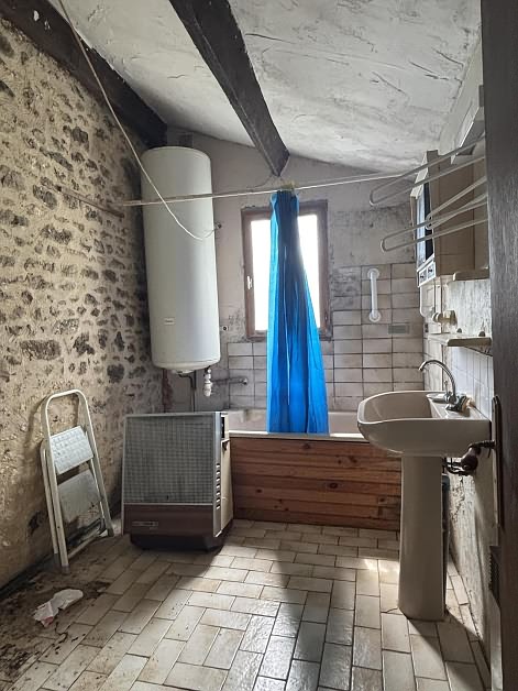 52 bed stone house for sale near Aubas
