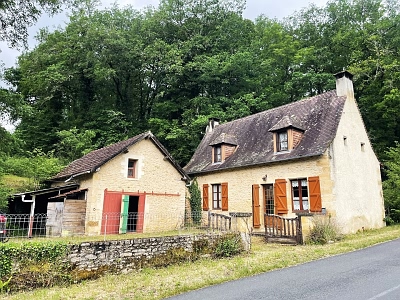 2 bed stone house for sale near Aubas