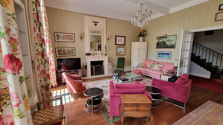 5 bed stone house for sale near Goulat