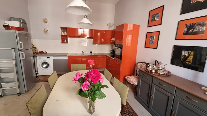 5 bed stone house for sale near Goulat