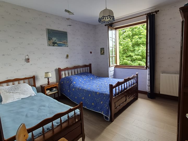 4 bed stone house for sale near Goulat