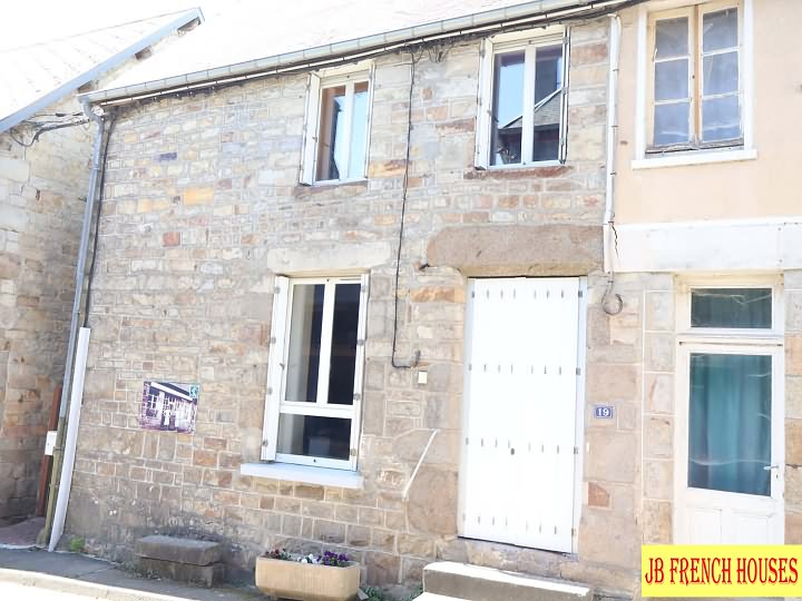 2 bed stone house for sale near Jarry