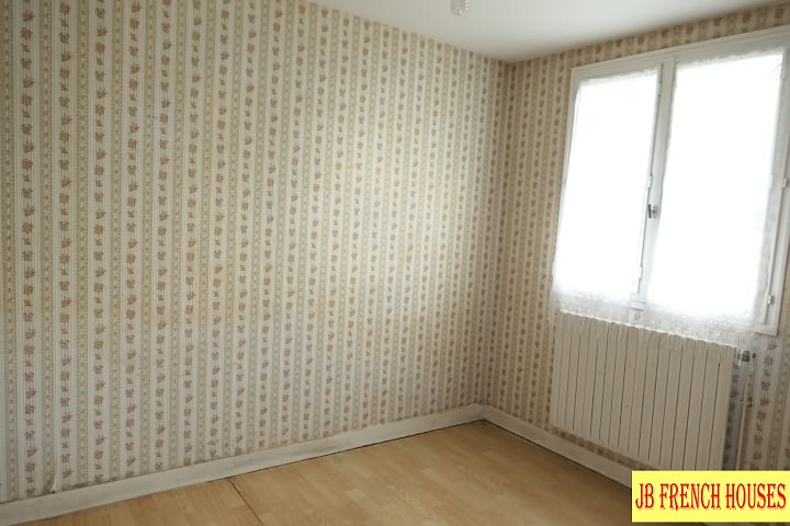 2 bed stone house for sale near Lapenty