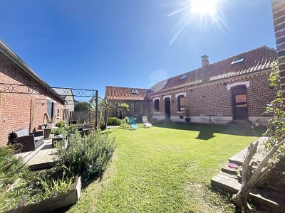 3 bed farmhouse for sale near Lambus