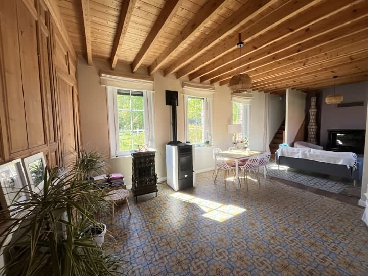3 bed farmhouse for sale near Lambus