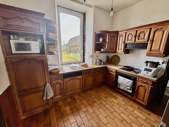4 bed stone house for sale near Le Tanu