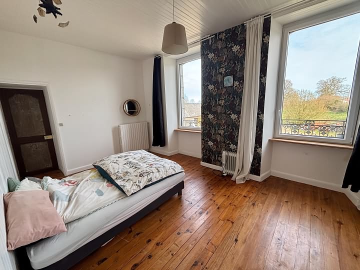 4 bed stone house for sale near Le Tanu