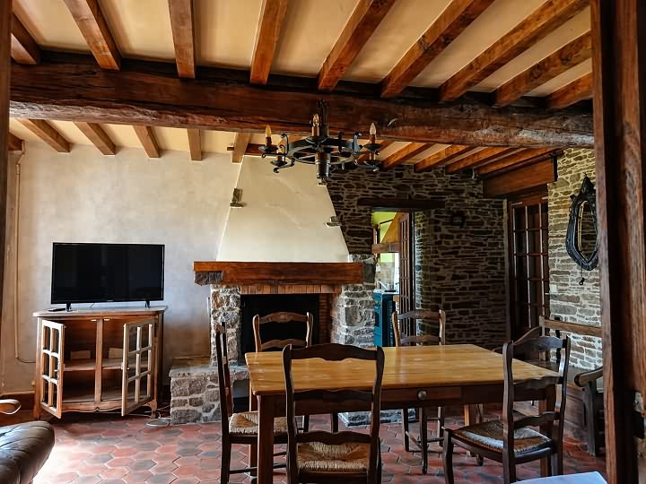 3 bed stone house for sale near Tréprel