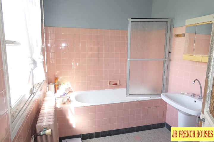 3 bed stone house for sale near Vengeons