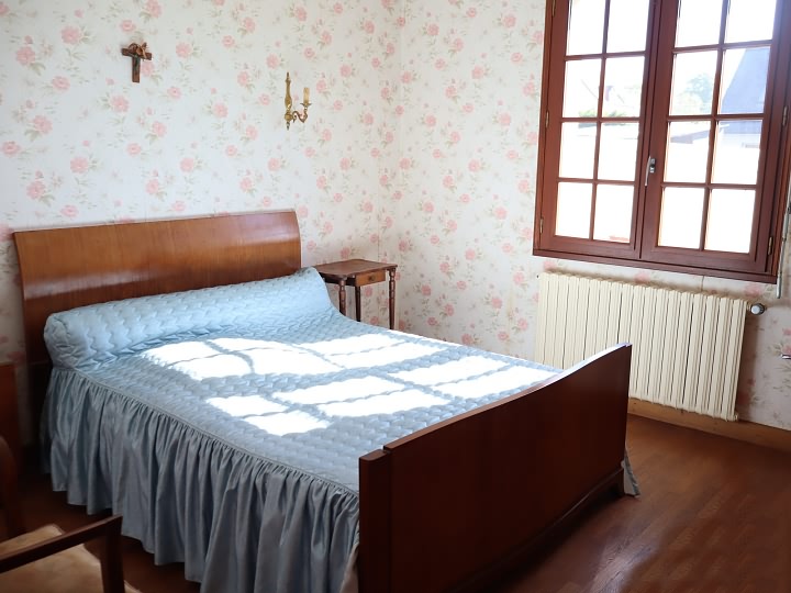 4 bed house for sale near Vengeons
