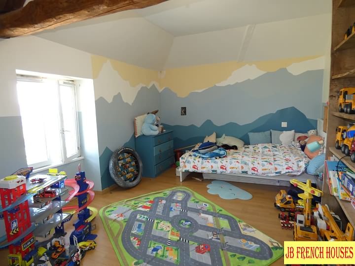 3 bed stone house for sale near Vengeons
