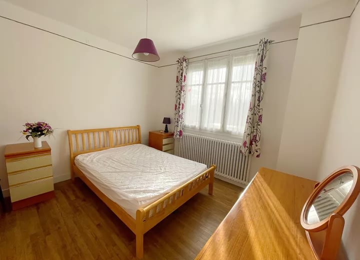 2 bed house for sale near Bonen