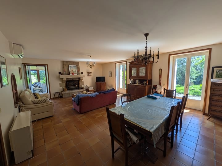 5 bed stone house for sale near BRITTANY CENTRE and BRITTANY CENTRE WEST