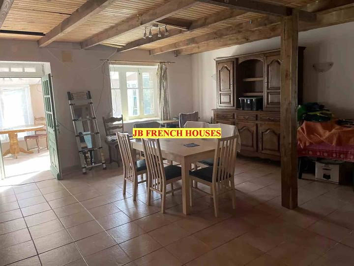 2 bed stone house for sale near Caribet