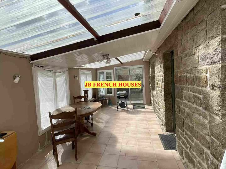 2 bed stone house for sale near Caribet