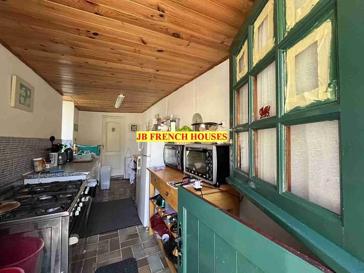 2 bed stone house for sale near Caribet