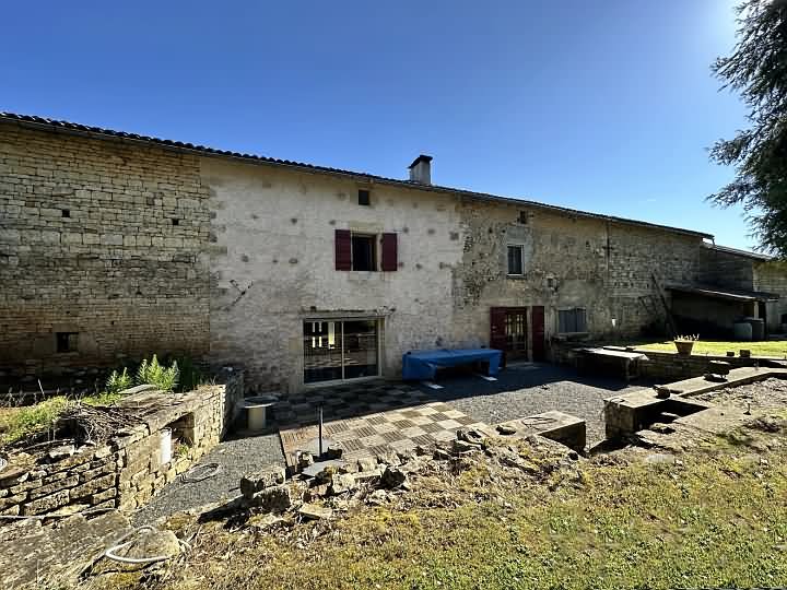 4 bed stone house for sale near Pliboux