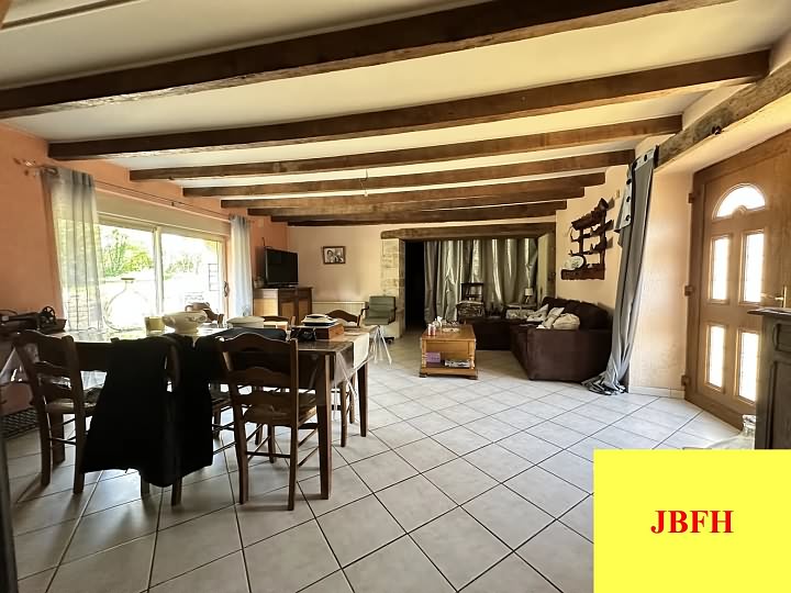 4 bed stone house for sale near Pliboux