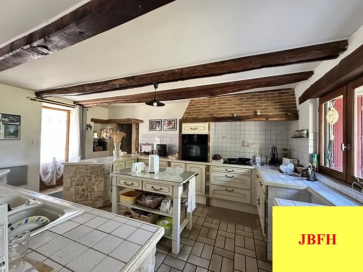 4 bed stone house for sale near Pliboux