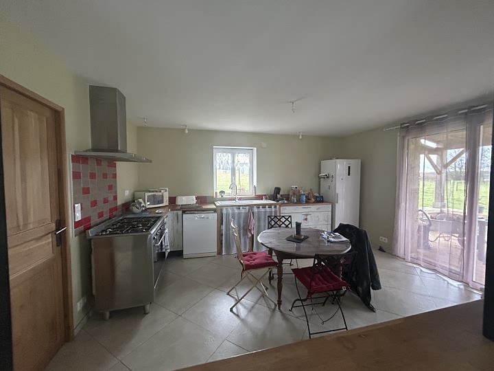 4 bed stone house for sale near Suaux