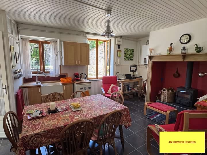 3 bed stone house for sale near Affieux