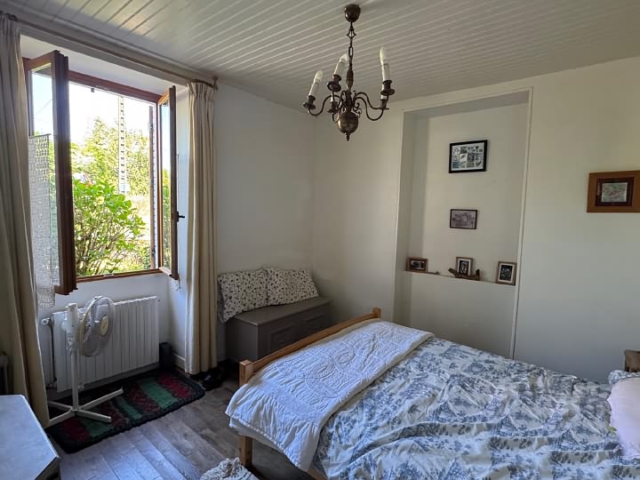 3 bed stone house for sale near Affieux