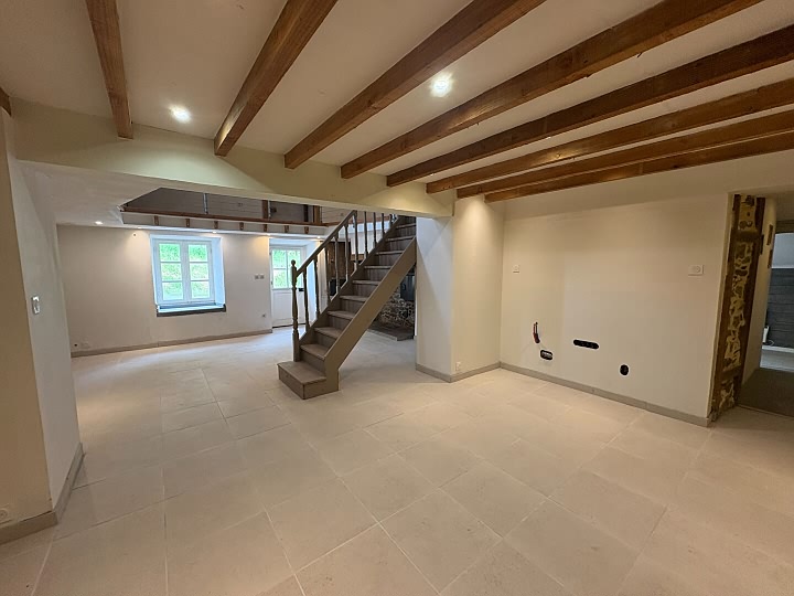 2 bed château for sale near Grand Bueix
