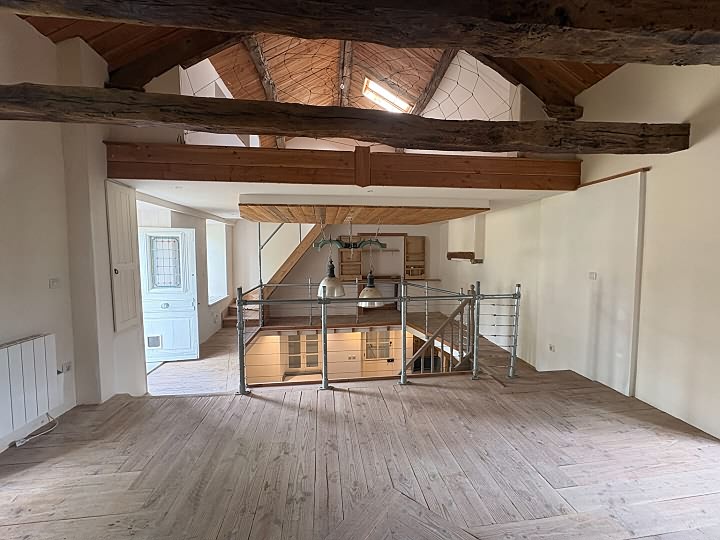 2 bed château for sale near Grand Bueix