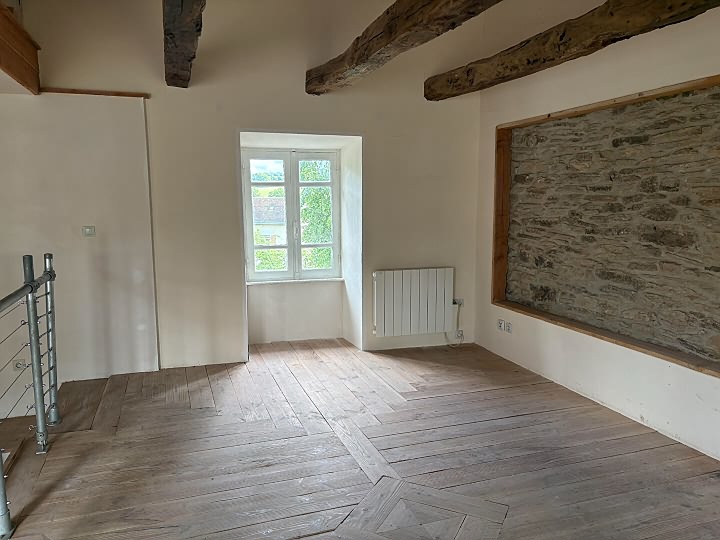 2 bed château for sale near Grand Bueix