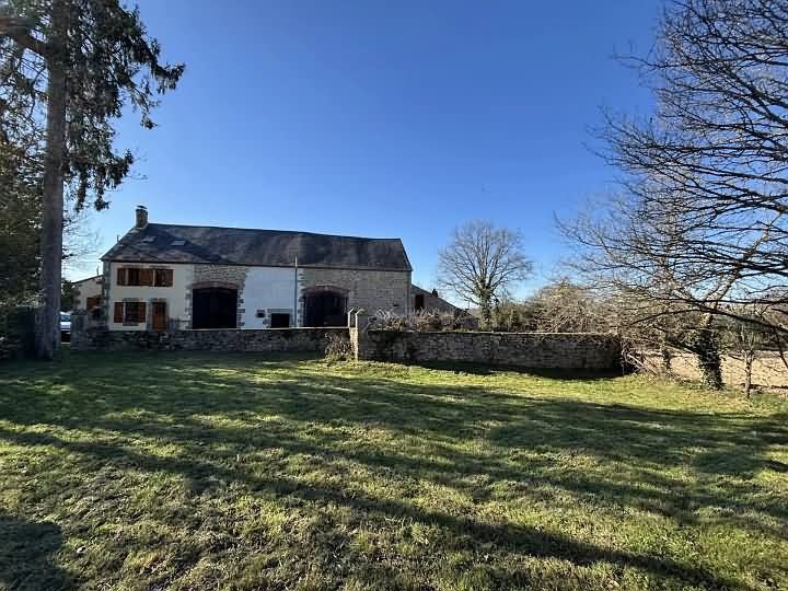 2 bed stone house for sale near Farges