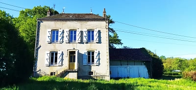 5 bed stone house for sale near Glénic