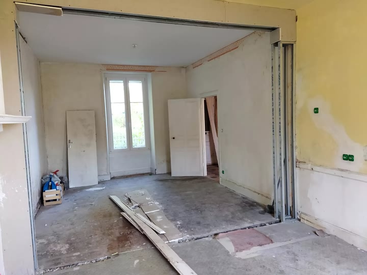 5 bed stone house for sale near Glénic