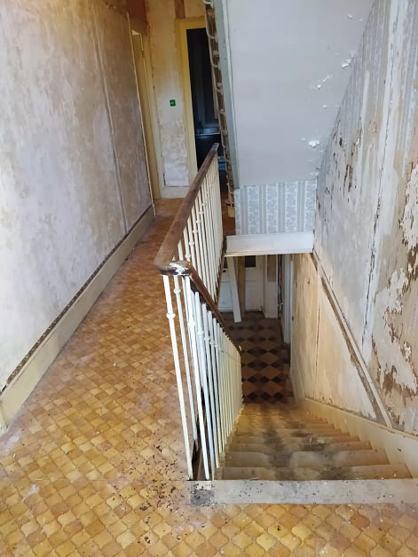 5 bed stone house for sale near Glénic