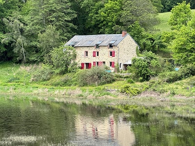 4 bed stone house for sale near Jartaud
