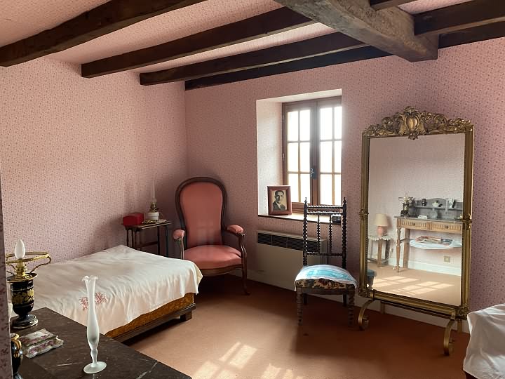 2 bed stone house for sale near Viam